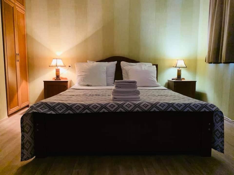 Hotel Sweet Home Telavi Buitenkant foto