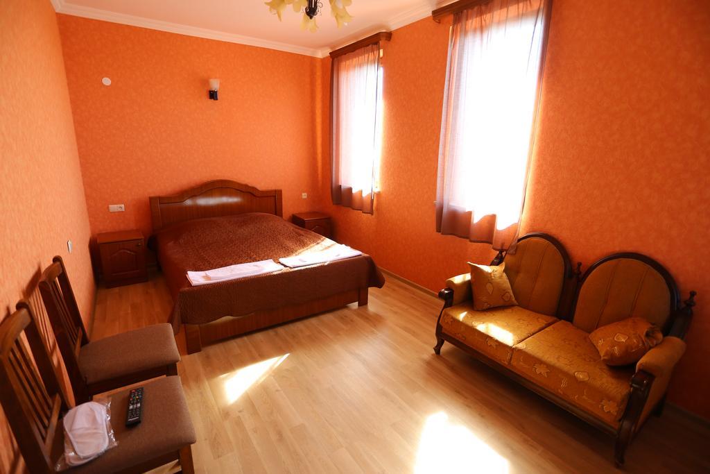 Hotel Sweet Home Telavi Kamer foto