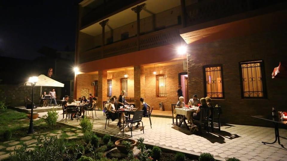 Hotel Sweet Home Telavi Buitenkant foto